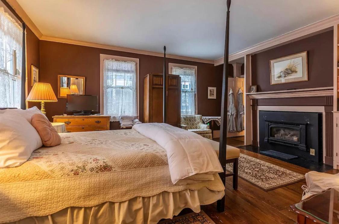 Chester Inn Екстериор снимка