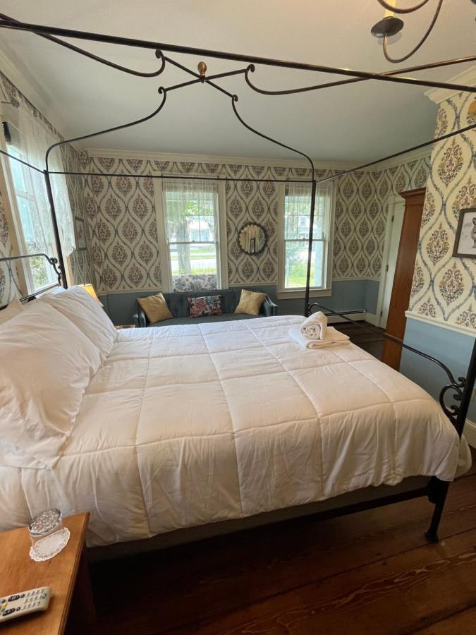 Chester Inn Екстериор снимка