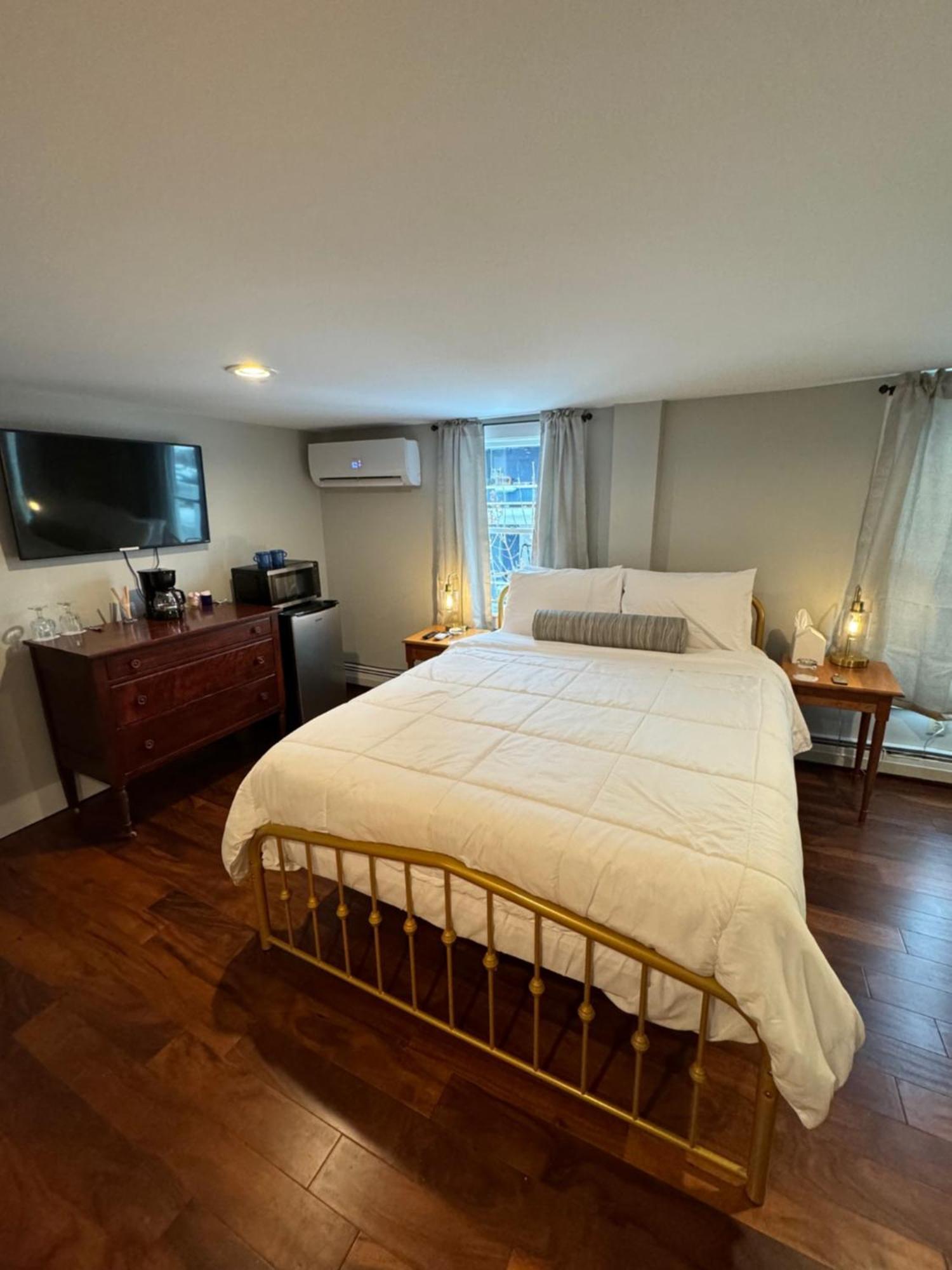 Chester Inn Екстериор снимка